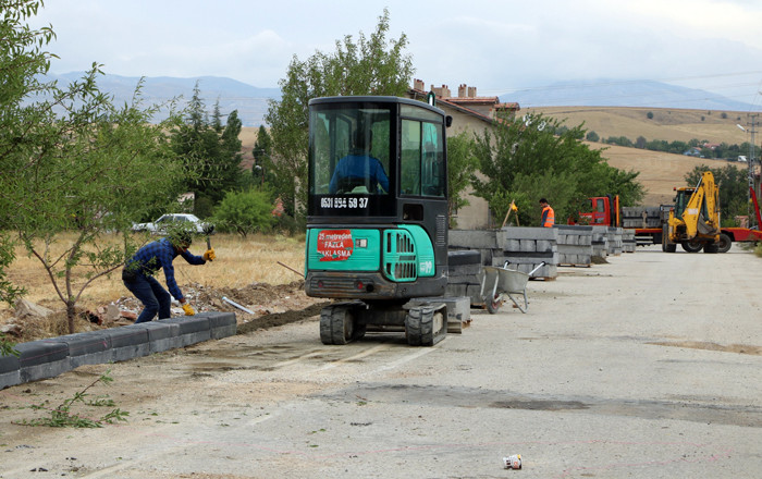 Vatandaşlarımızın Hayatını Kolaylaştıracak Kalıcı Çözümler Üretmeye Devam Ediyoruz.