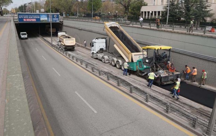 Ankara Büyükşehir'den Tam Kapanmada Asfalt Seferberliği