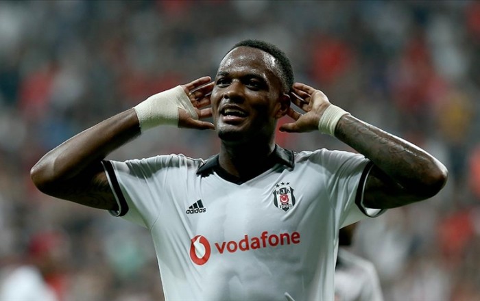 Ligde 19 Gol Atan Larin Beşiktaş'ta Sezonun En Skorer Ismi Oldu